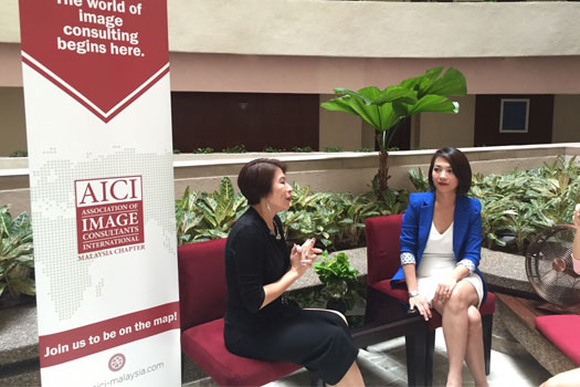 台湾形象大使 Wenddi Teng  老师